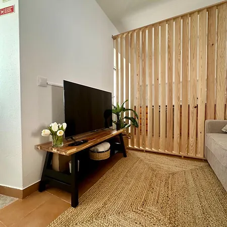 Casal Do Pequeno Tatil Evi *