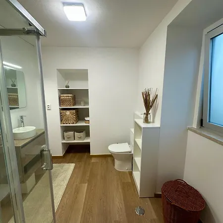 Casal Do Pequeno Tatil Evi *