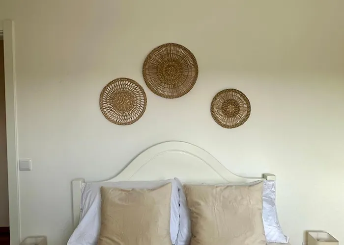 Casal Do Pequeno * アルコバサ