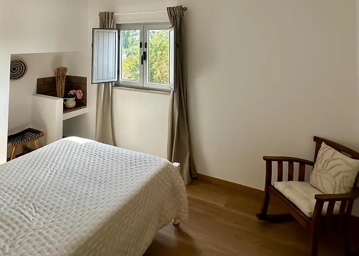 Casal Do Pequeno 別荘 アルコバサ